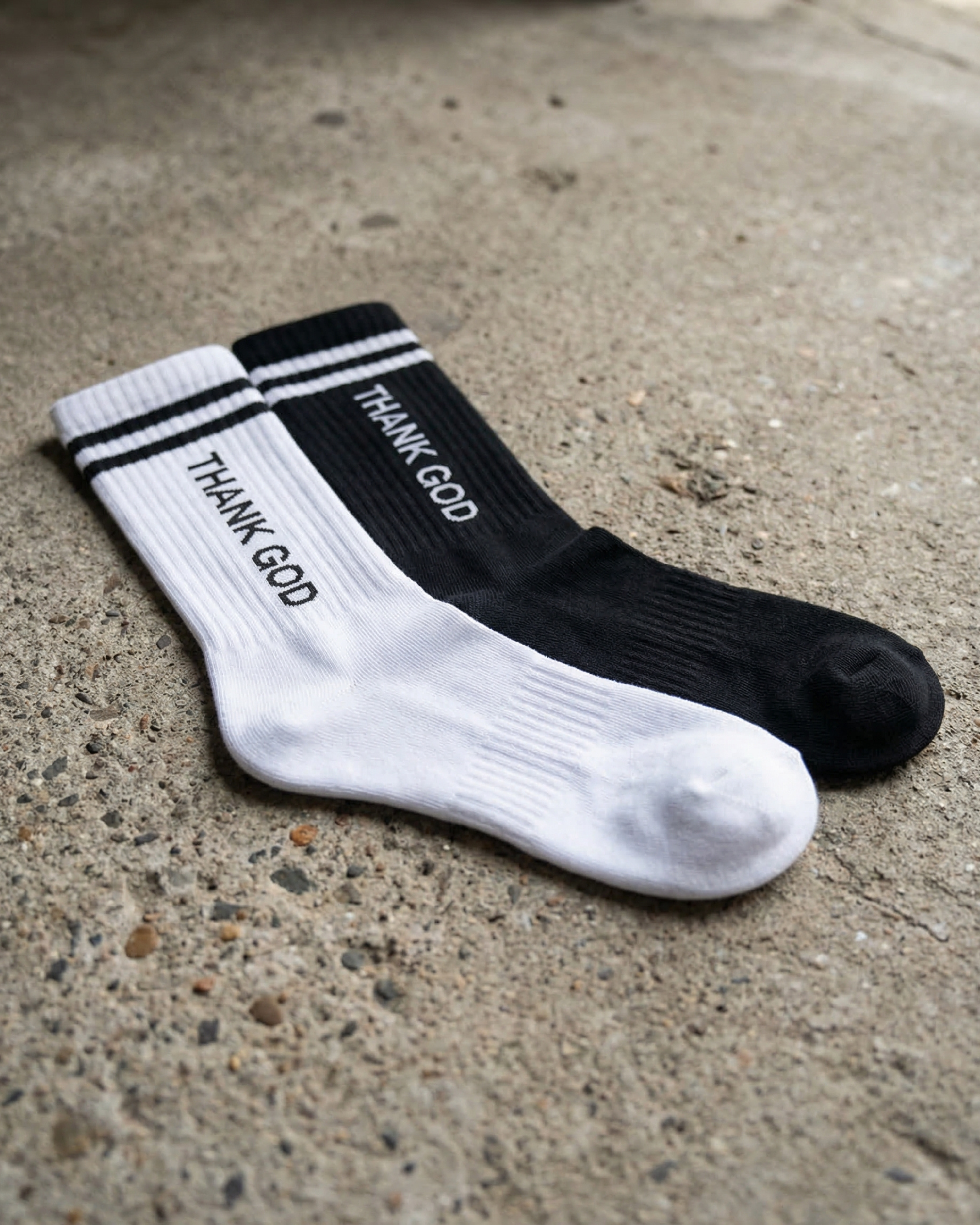 TG Essential Socks